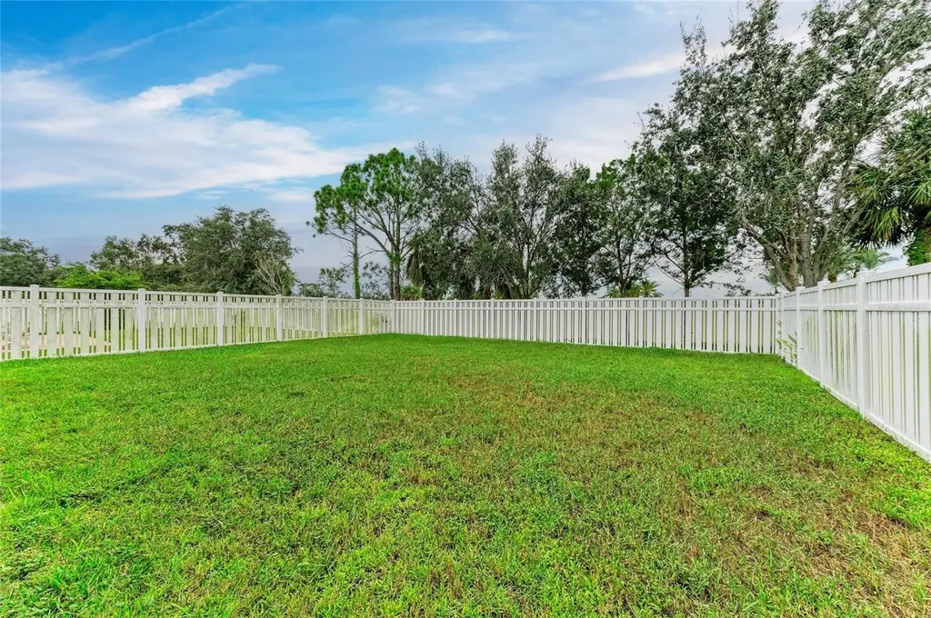 5234 Aqua Breeze Drive Bradenton FL 34208