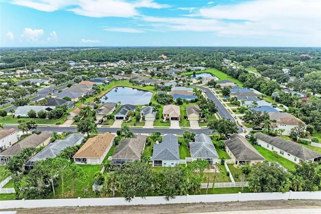 5234 Aqua Breeze Drive Bradenton FL 34208