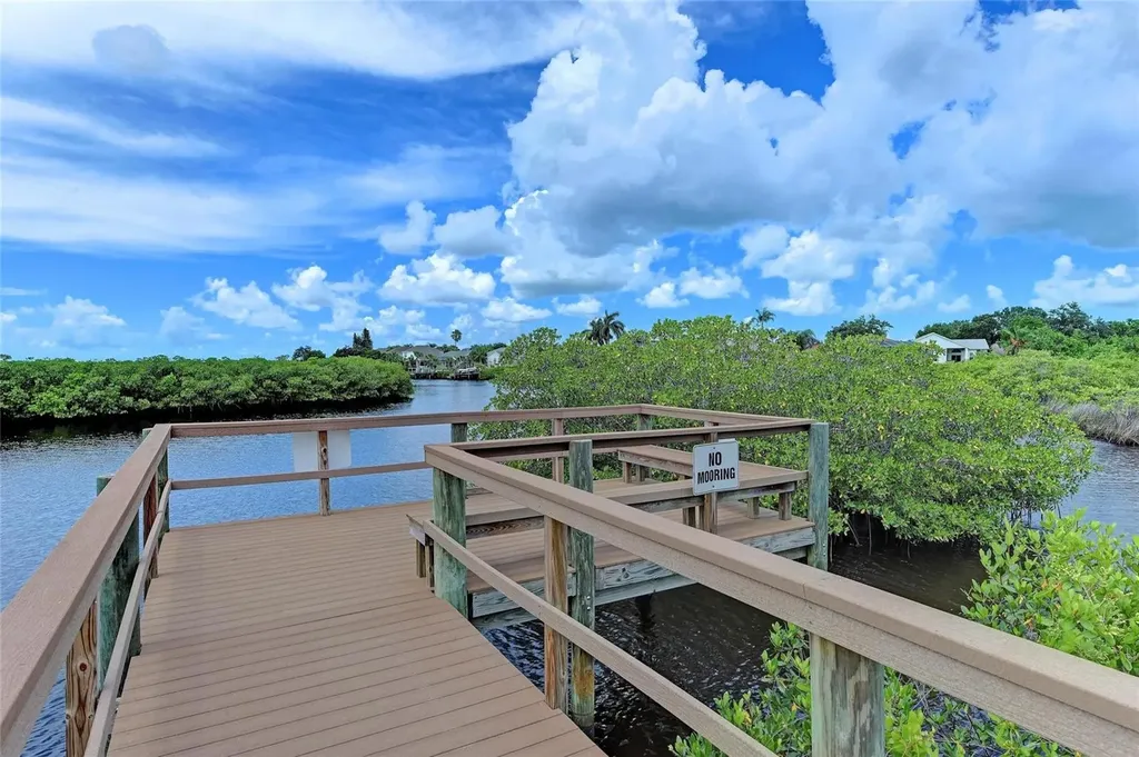 5234 Aqua Breeze Drive Bradenton FL 34208