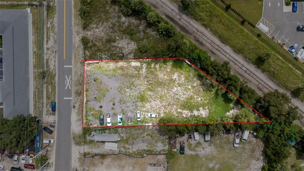 140 S Hawthorne Avenue Apopka FL 32703