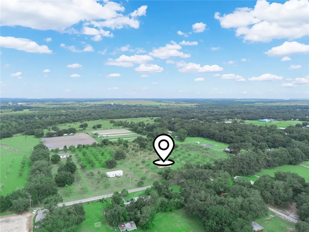 8564 Carey Road Lithia FL 33547