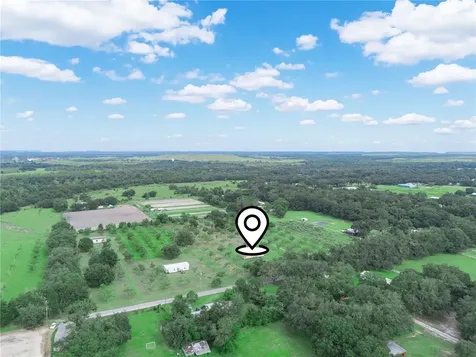 8564 Carey Road Lithia FL 33547