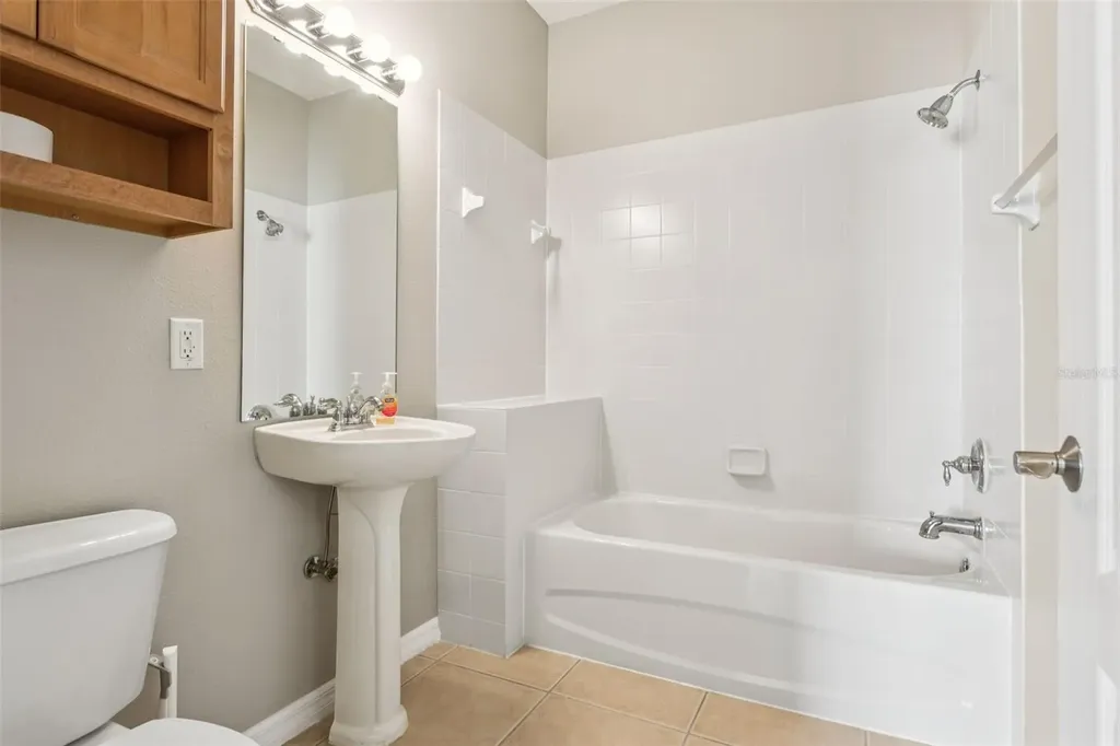 20312 Noble Oak Place Tampa FL 33647