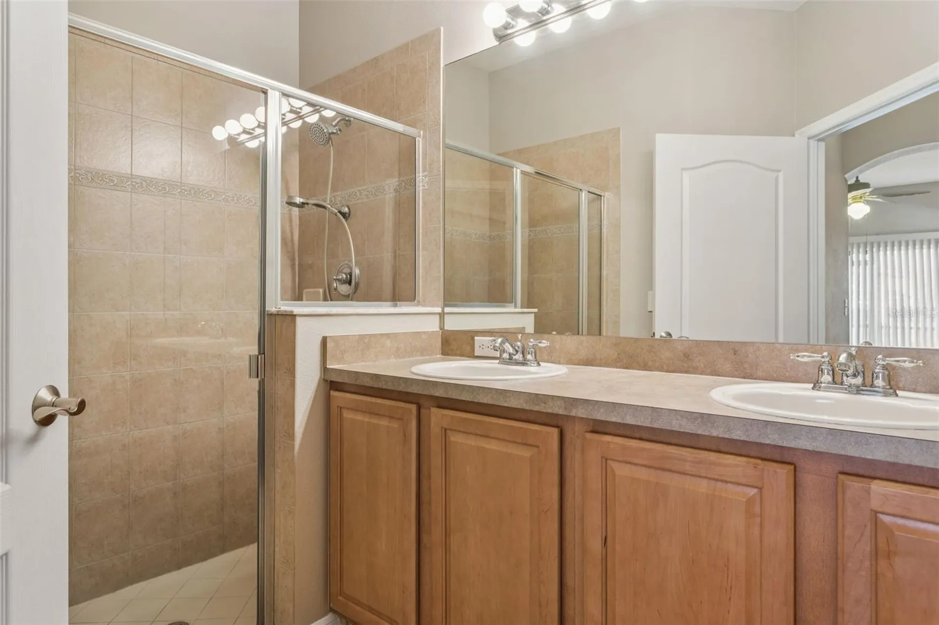20312 Noble Oak Place Tampa FL 33647