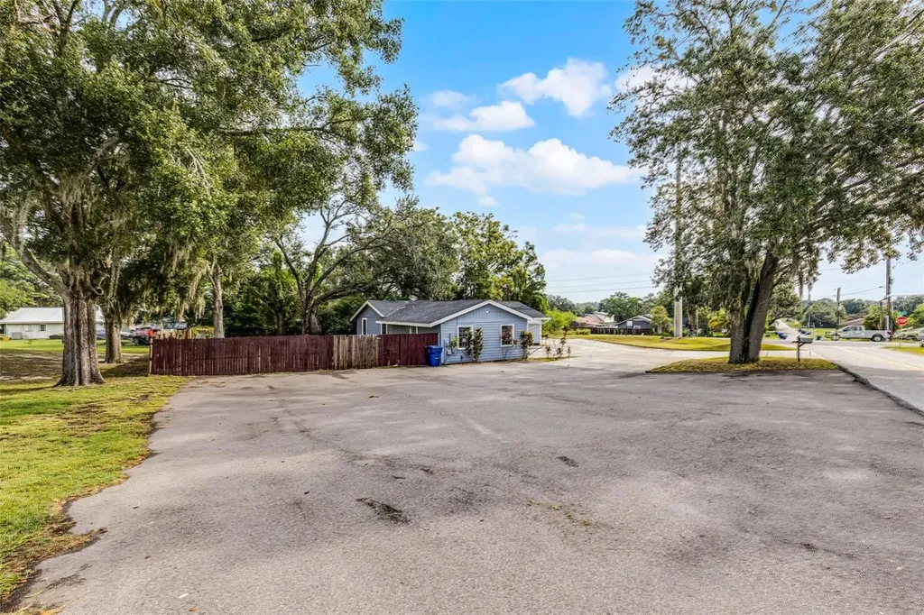 697 E Anderson Road Groveland FL 34736
