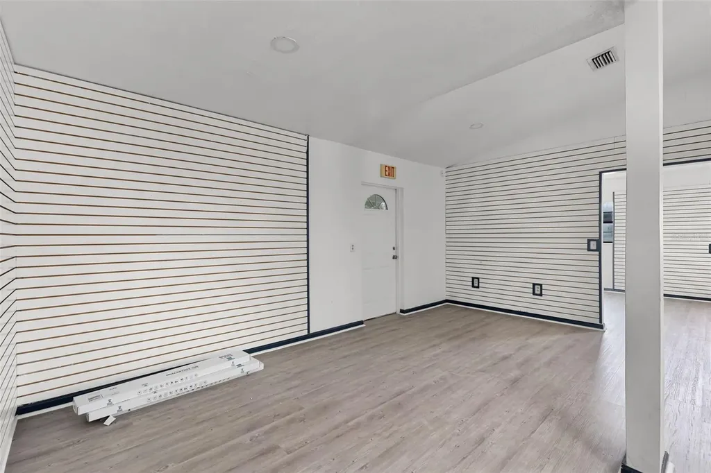 697 E Anderson Road Groveland FL 34736