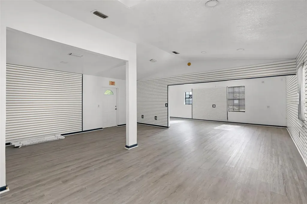 697 E Anderson Road Groveland FL 34736