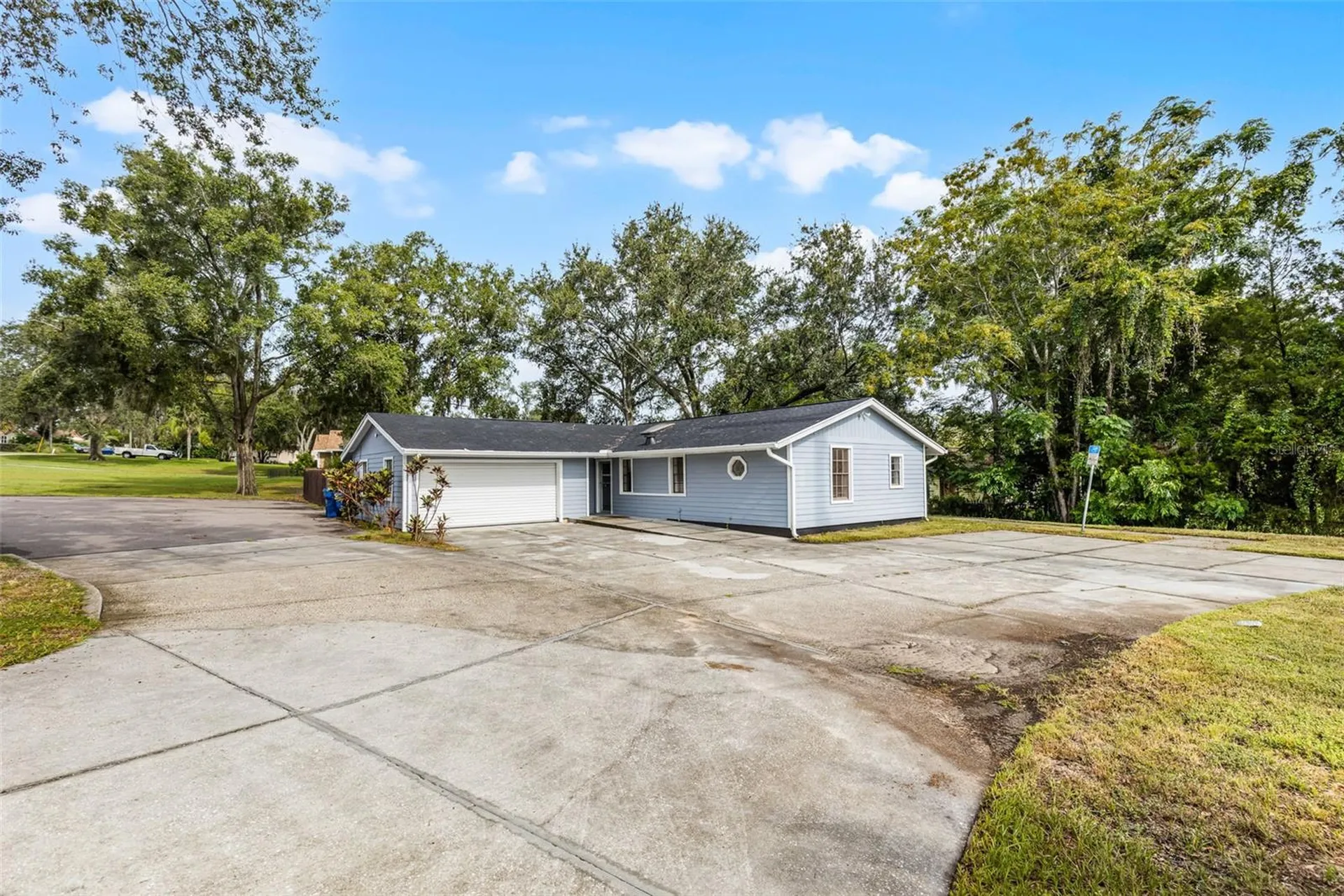 697 E Anderson Road Groveland FL 34736