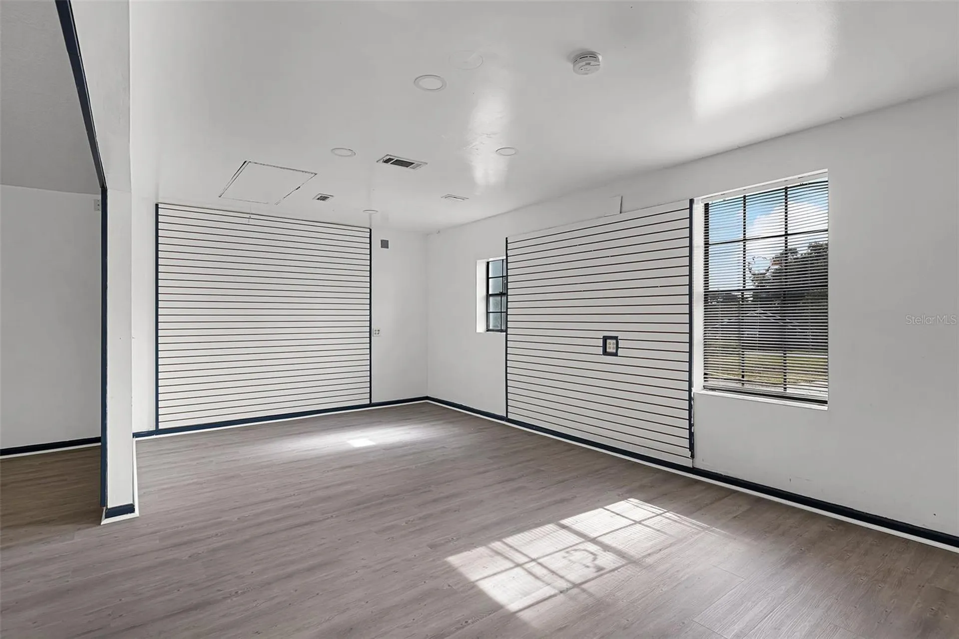 697 E Anderson Road Groveland FL 34736