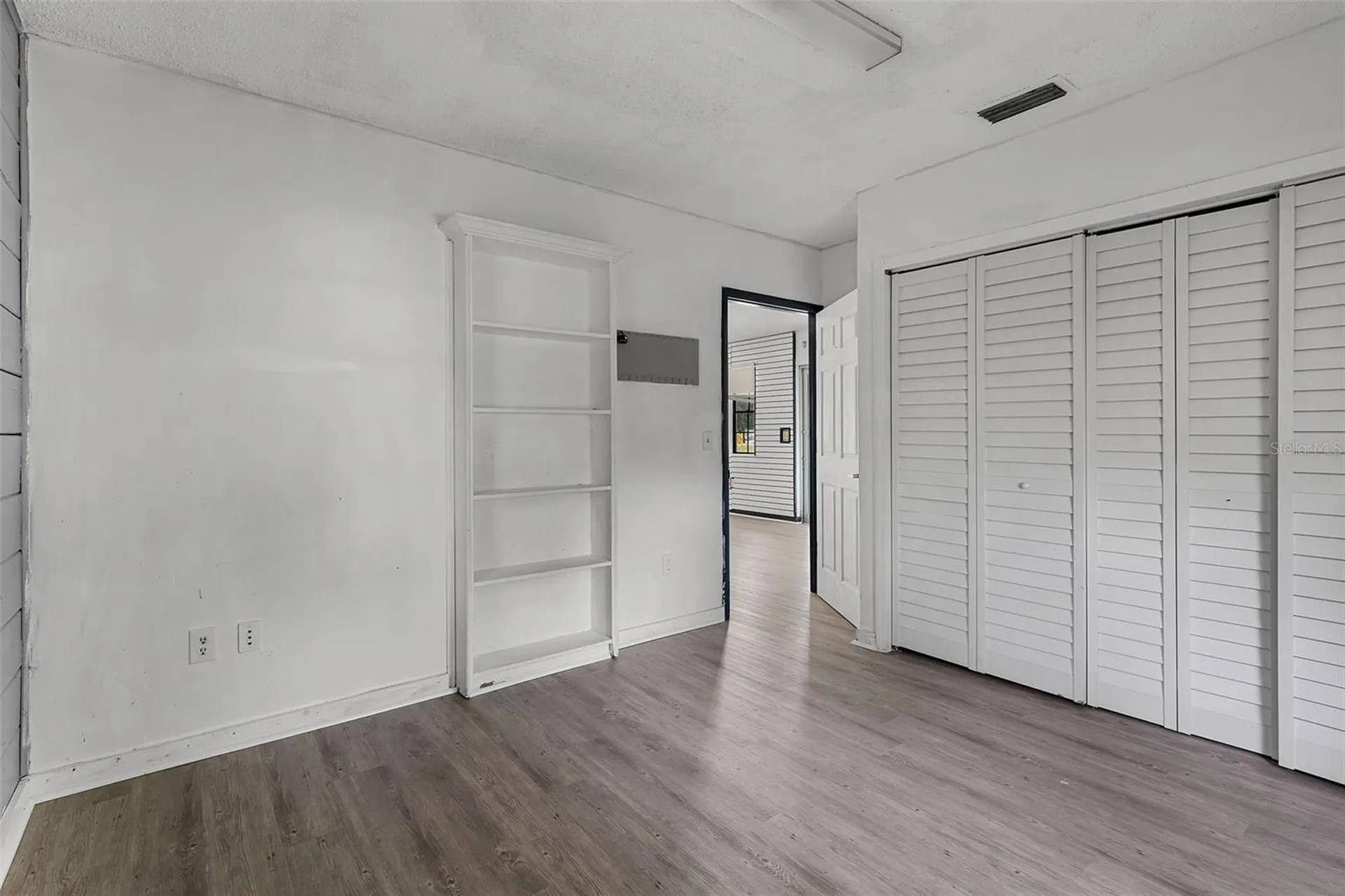 697 E Anderson Road Groveland FL 34736