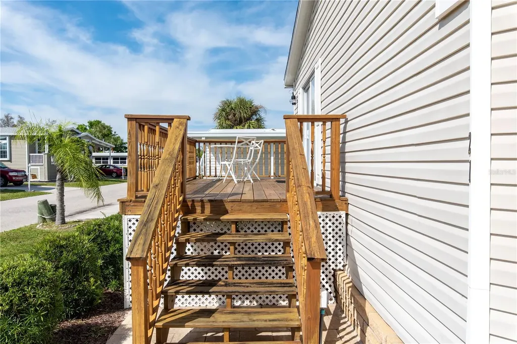 21 Amsterdam Avenue Punta Gorda FL 33950