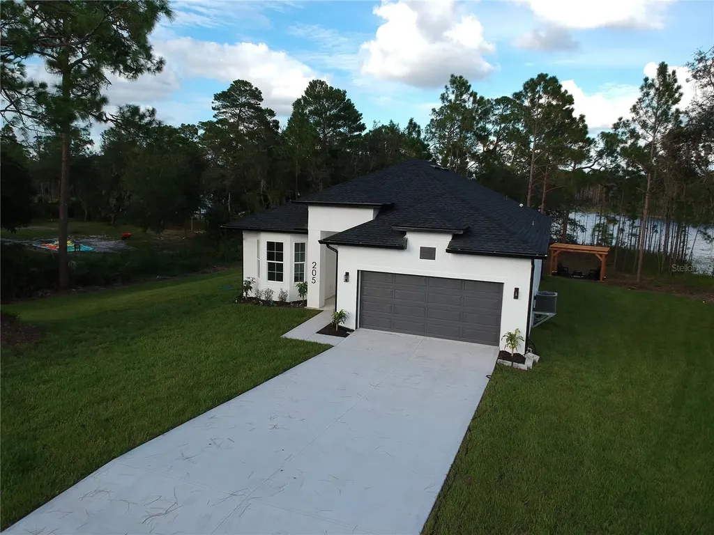 205 Rosedale Drive Deltona FL 32738