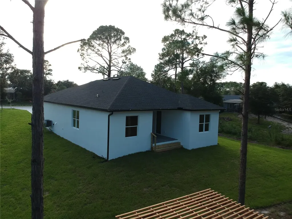 205 Rosedale Drive Deltona FL 32738