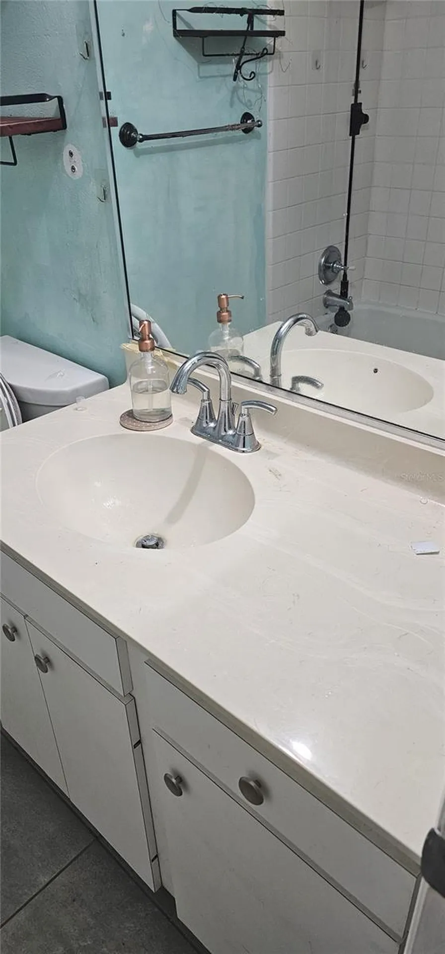 321 Timberlake Drive Bradenton FL 34210