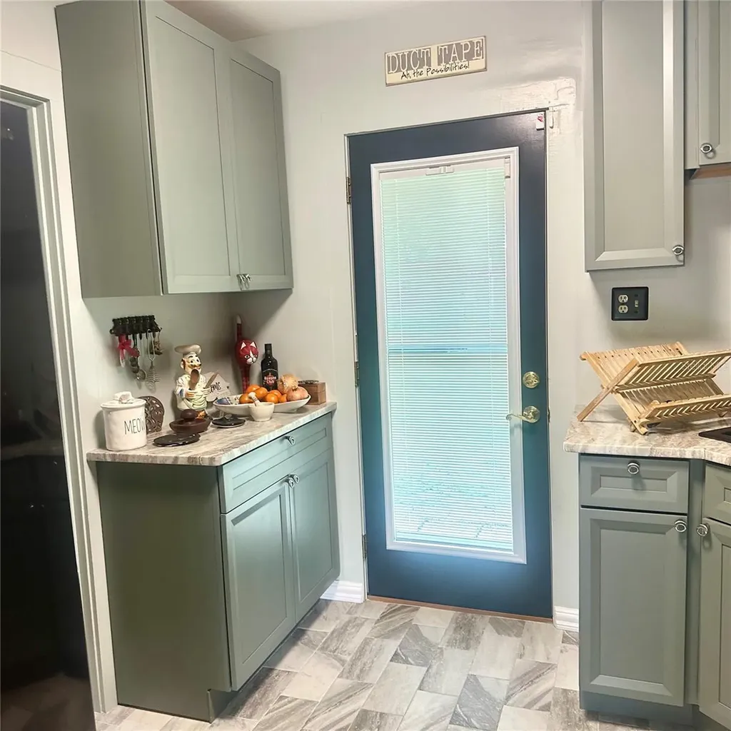 8704 N Rome Avenue Tampa FL 33604