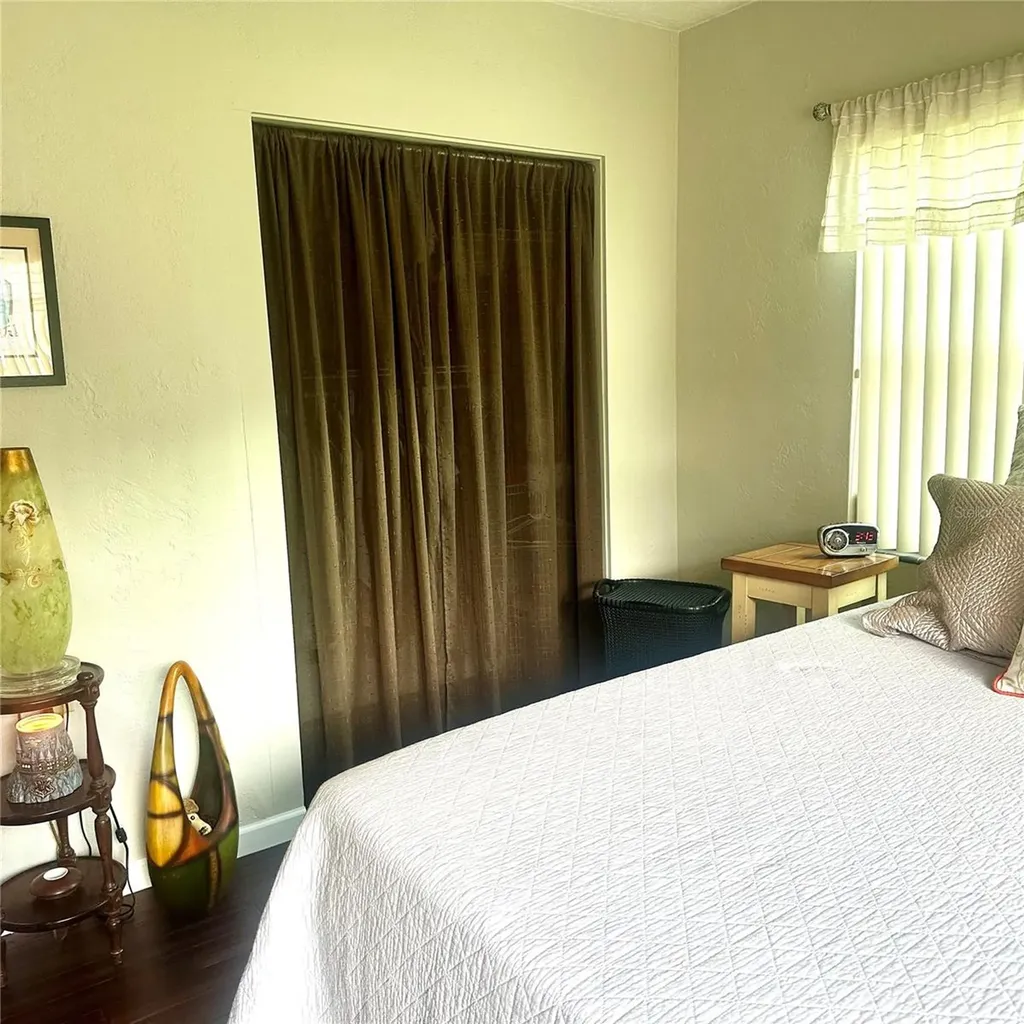 8704 N Rome Avenue Tampa FL 33604