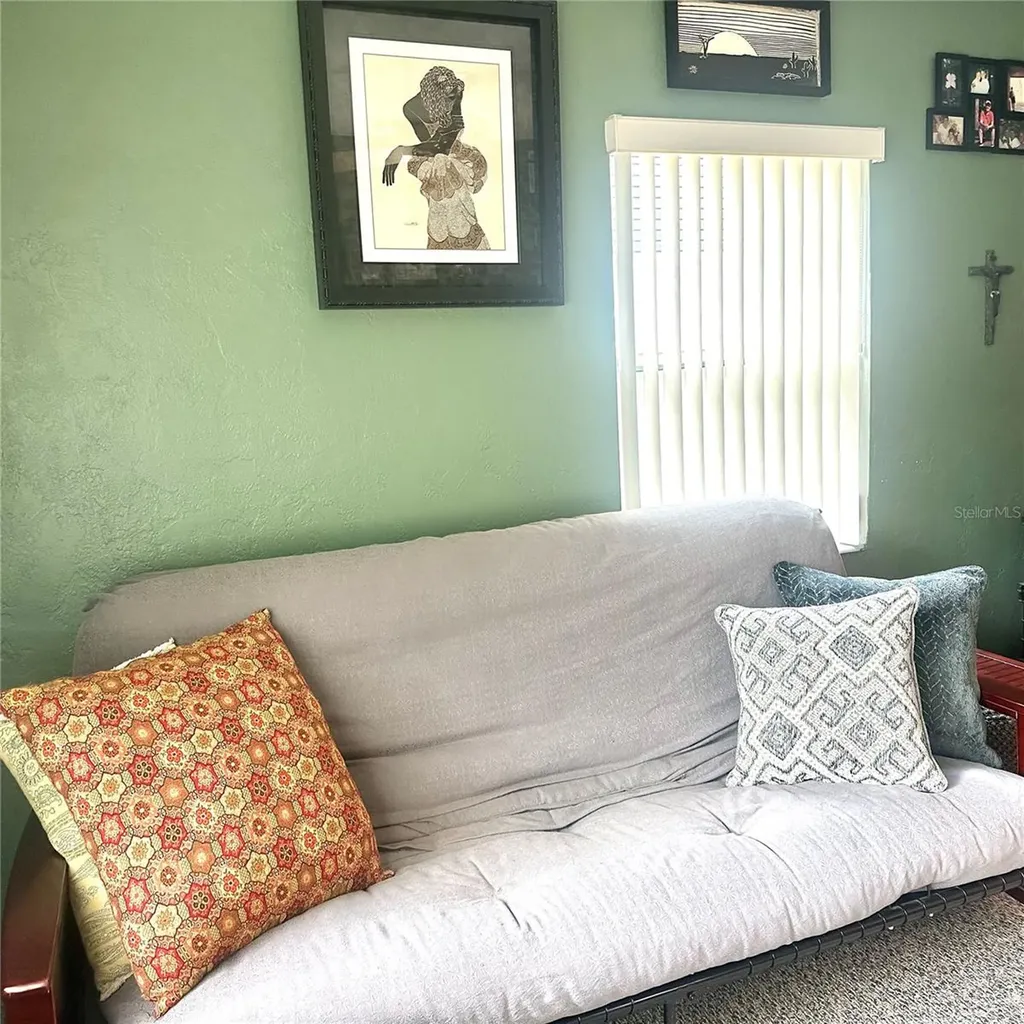 8704 N Rome Avenue Tampa FL 33604