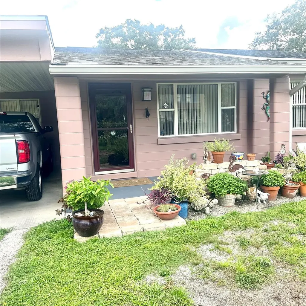 8704 N Rome Avenue Tampa FL 33604