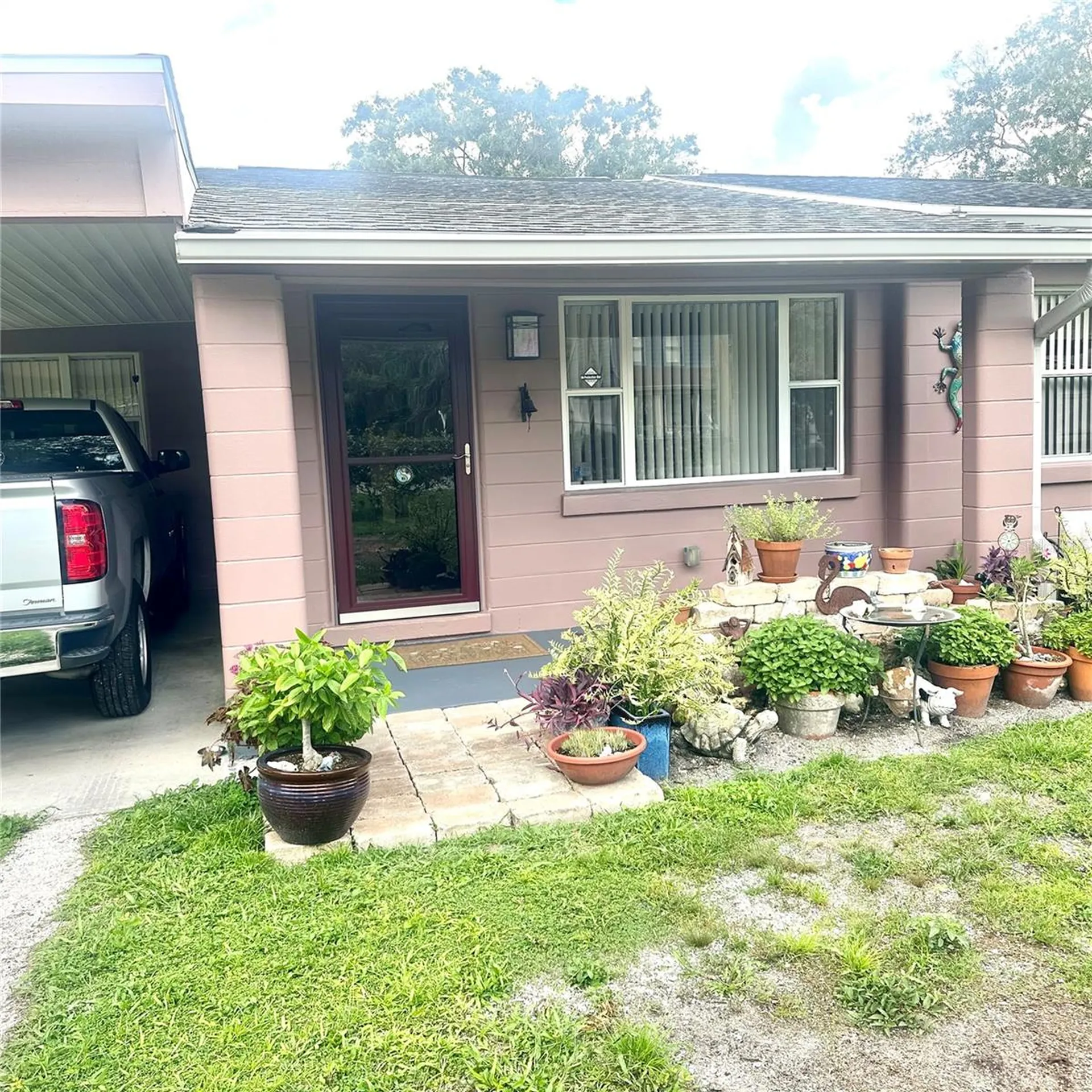 8704 N Rome Avenue Tampa FL 33604
