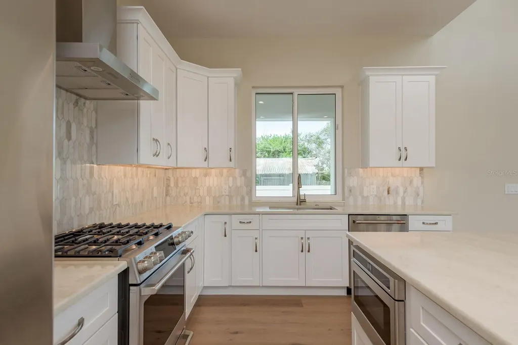 35 Acacia Street Tarpon Springs FL 34689