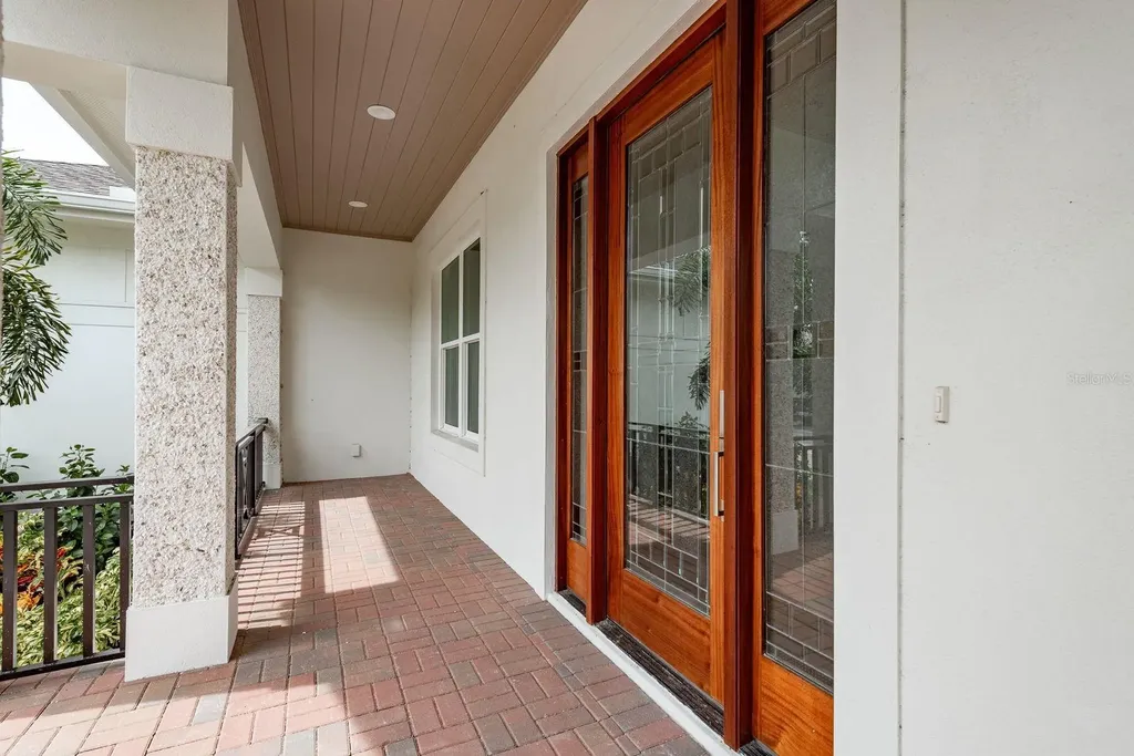 35 Acacia Street Tarpon Springs FL 34689