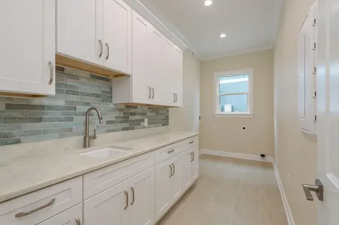 35 Acacia Street Tarpon Springs FL 34689