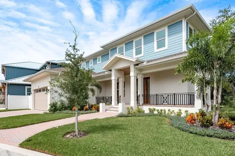 35 Acacia Street Tarpon Springs FL 34689