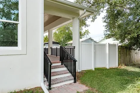 35 Acacia Street Tarpon Springs FL 34689