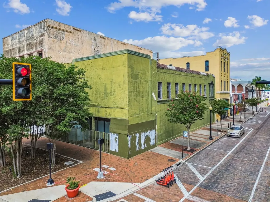 1001 N Franklin Street Tampa FL 33602