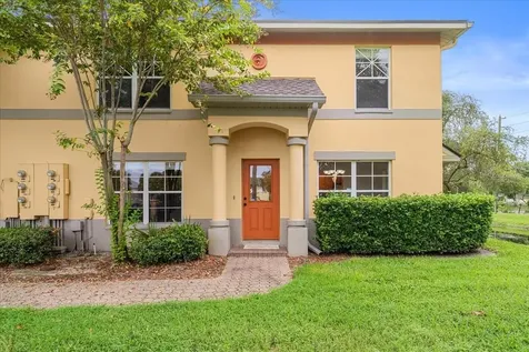 104 Coquina Bay Drive St Petersburg FL 33705