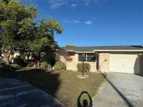 11210 Meadow Drive Port Richey FL 34668