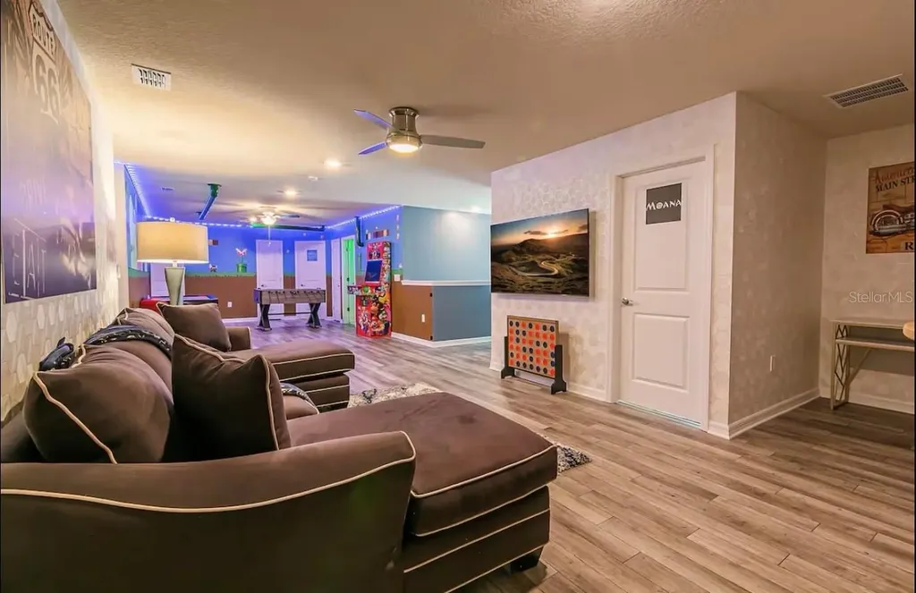 2280 Lelani Circle Davenport FL 33897