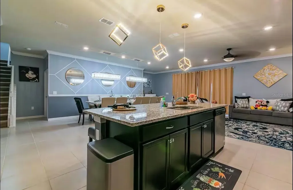 2280 Lelani Circle Davenport FL 33897
