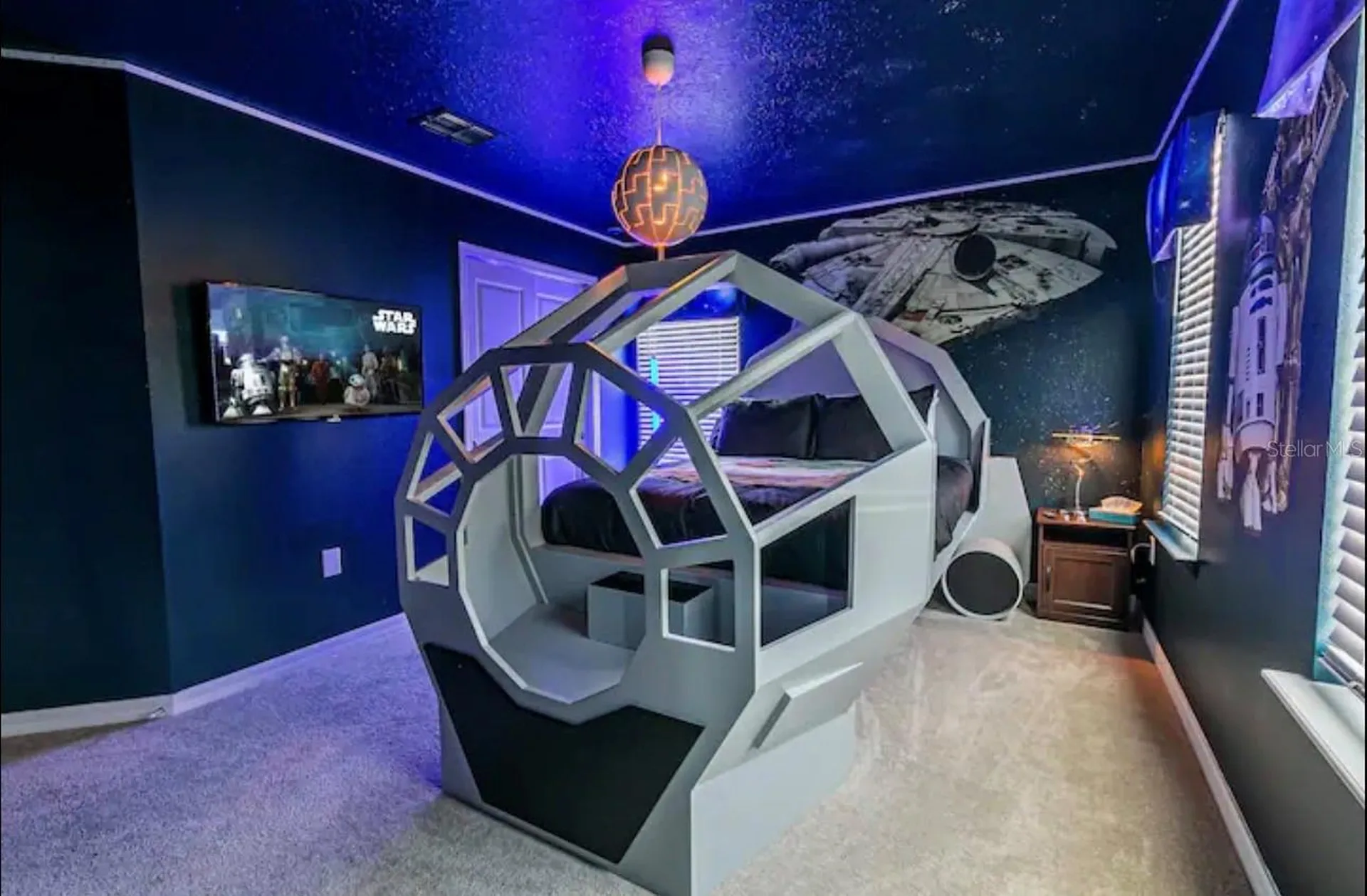 2280 Lelani Circle Davenport FL 33897