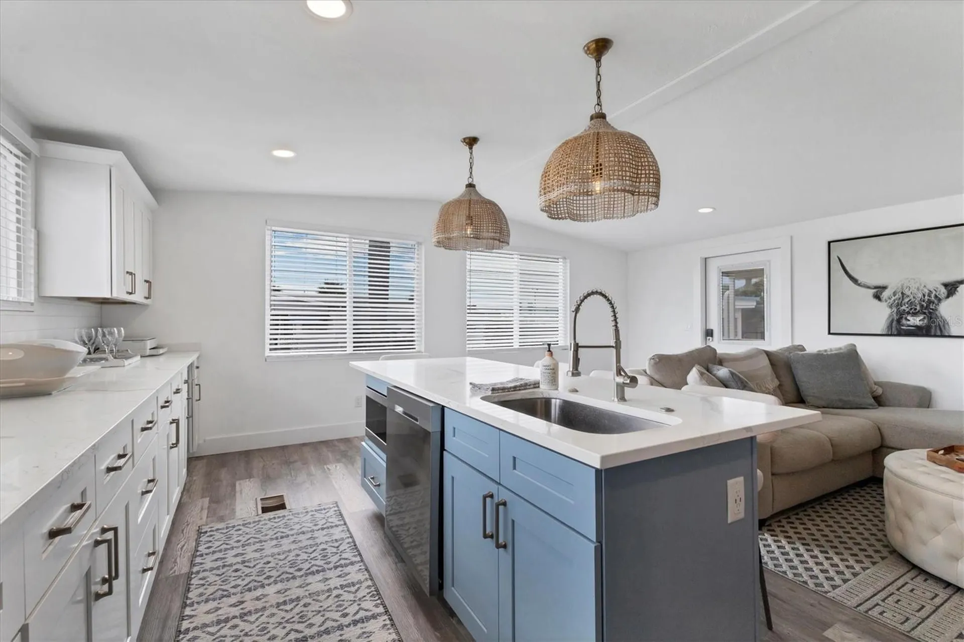2009 Iowa Avenue Bradenton FL 34207