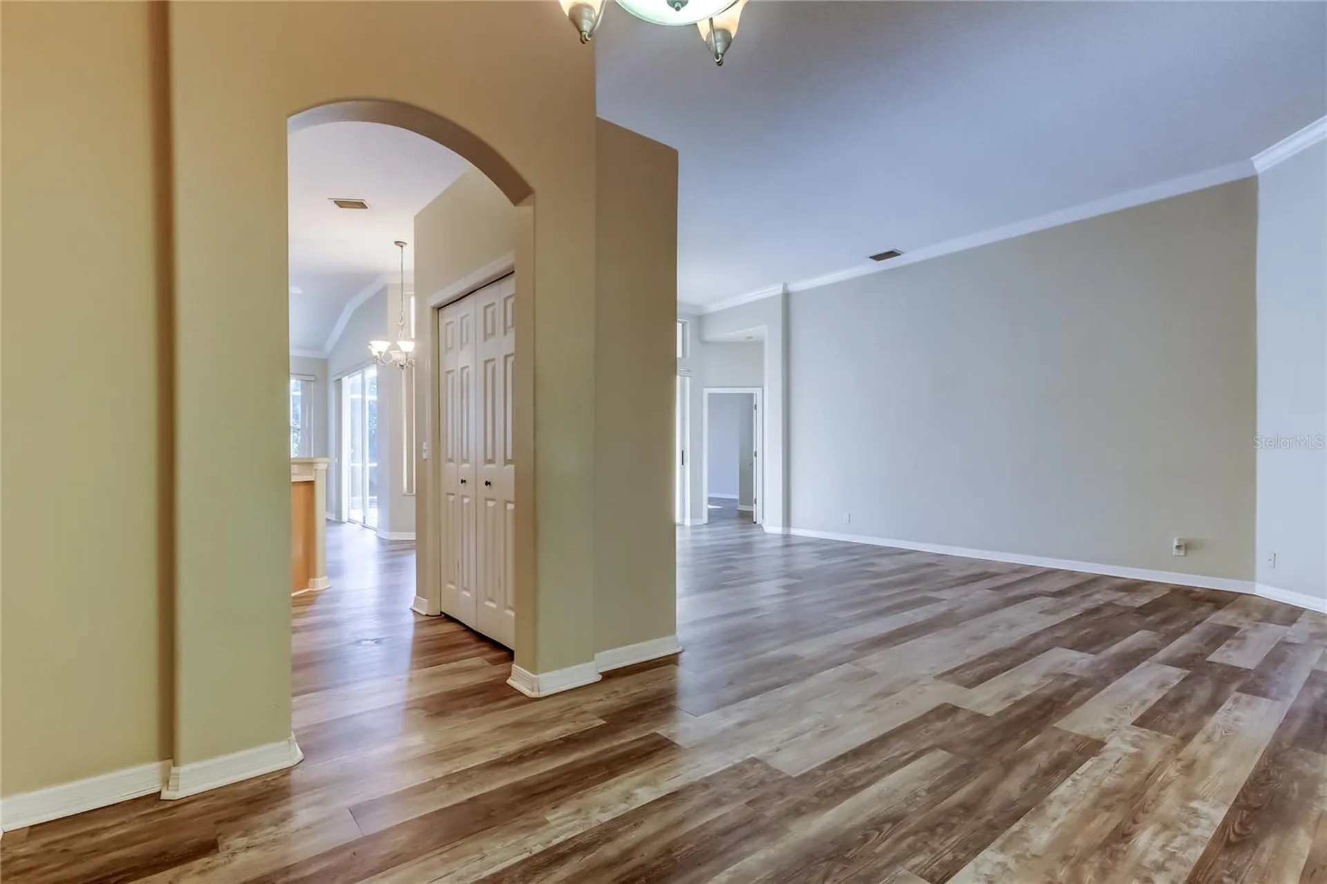 4157 Grandchamp Circle Palm Harbor FL 34685