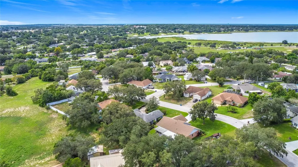 746 Cambridge Way Lake Wales FL 33853