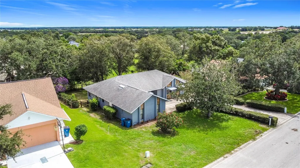 746 Cambridge Way Lake Wales FL 33853