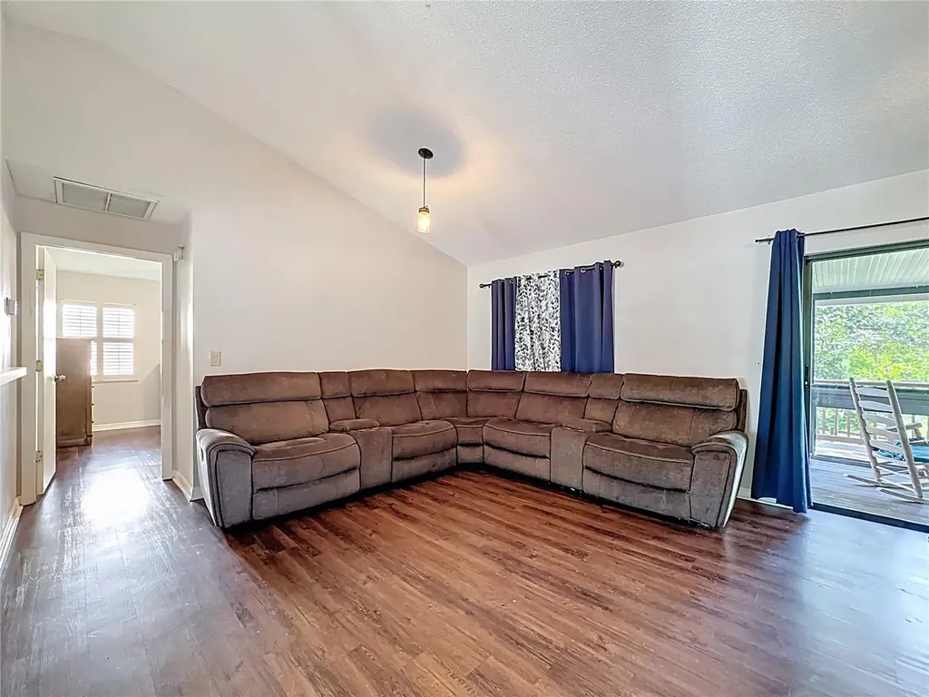 746 Cambridge Way Lake Wales FL 33853