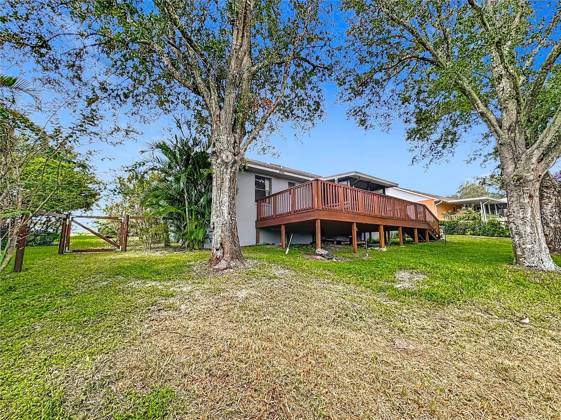 746 Cambridge Way Lake Wales FL 33853