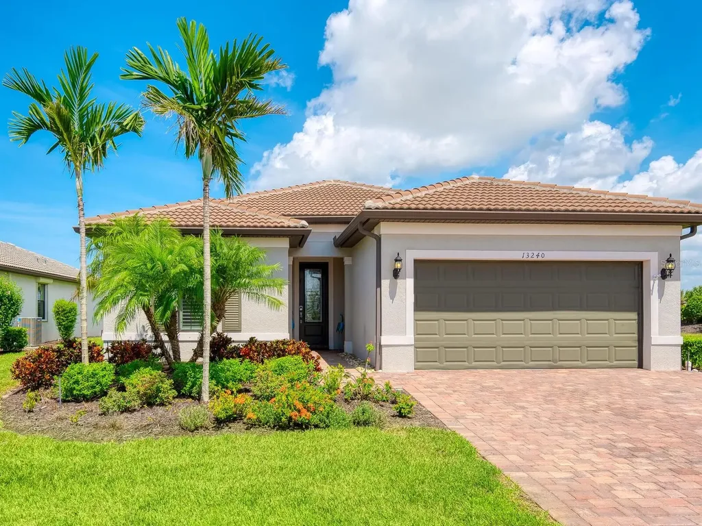 13240 Esposito Street Venice FL 34293