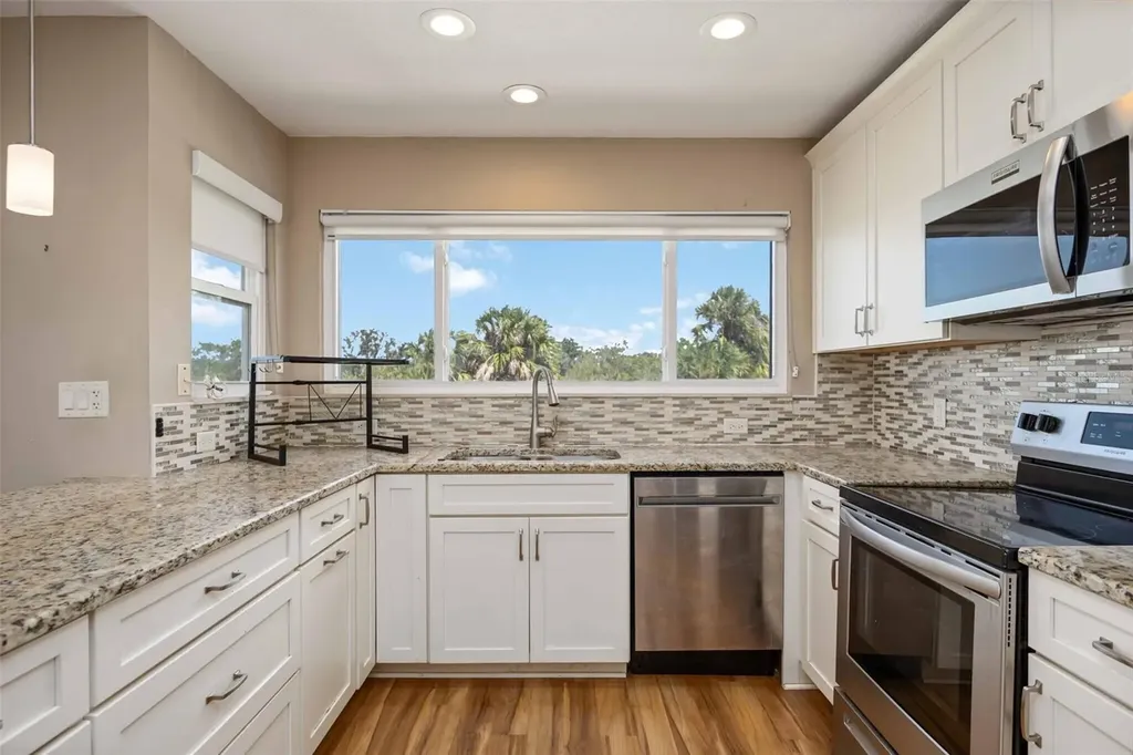 1460 Bayshore Drive Terra Ceia FL 34250