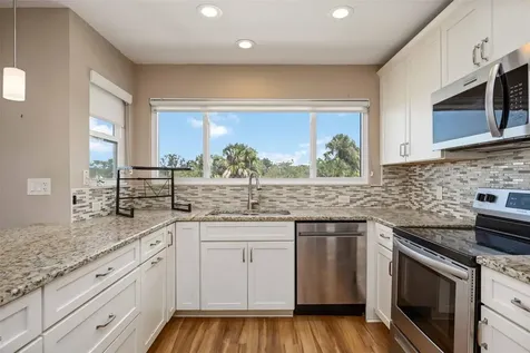1460 Bayshore Drive Terra Ceia FL 34250