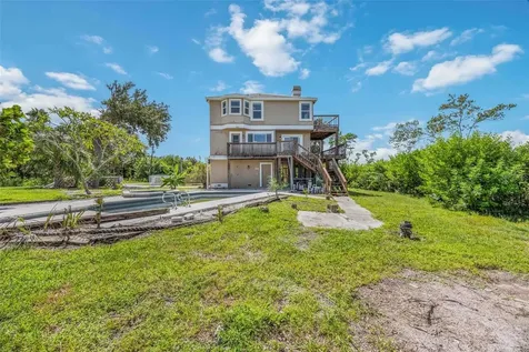 1460 Bayshore Drive Terra Ceia FL 34250