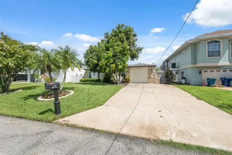 7711 Hatteras Drive Hudson FL 34667