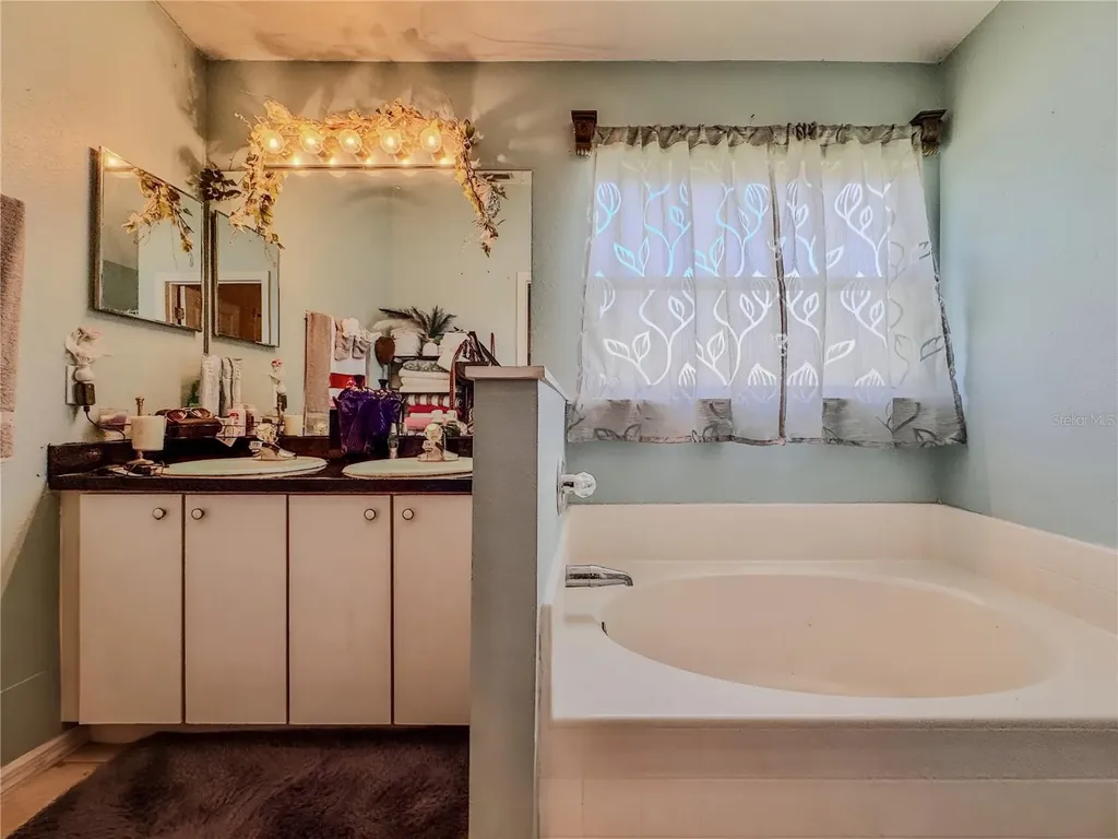 601 Bobcat Lane Kissimmee FL 34759