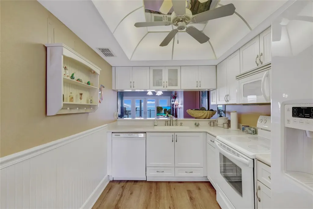 1582 Gulf Boulevard Clearwater Beach FL 33767