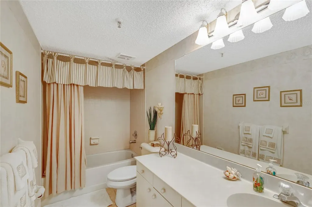 1582 Gulf Boulevard Clearwater Beach FL 33767