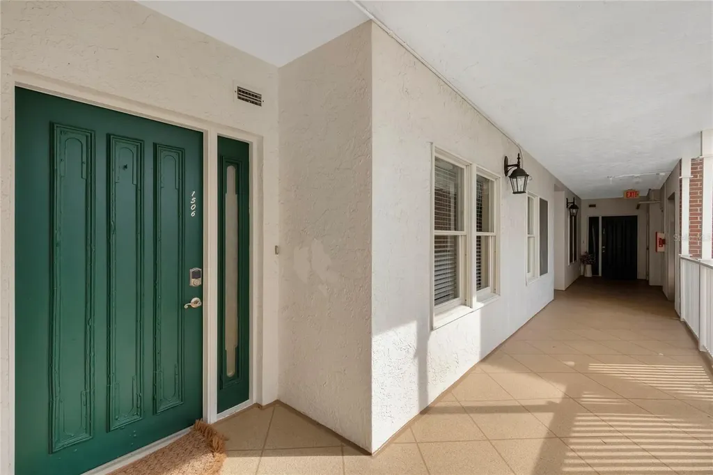 1582 Gulf Boulevard Clearwater Beach FL 33767