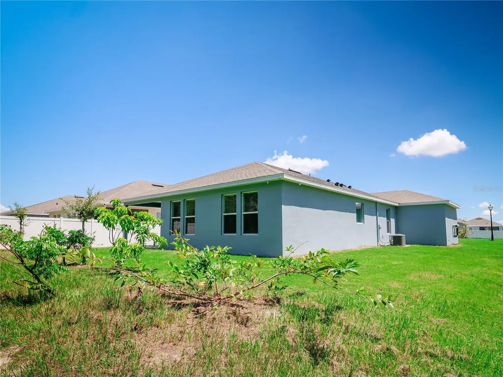 1602 Barberry Drive Kissimmee FL 34744
